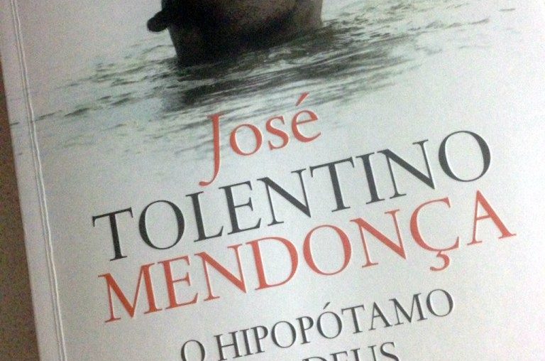 O Hipopótamo de Deus, José Tolentino Mendonça 1